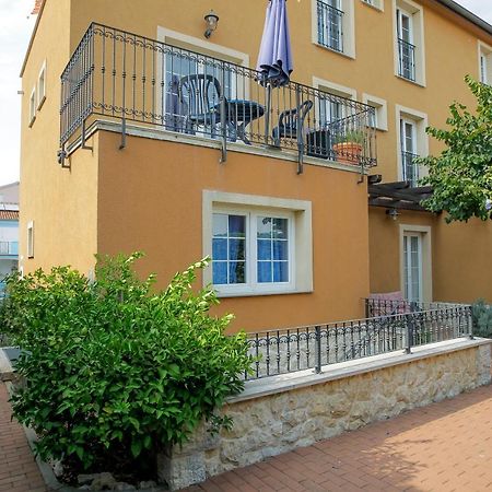 Rougemarin Apartments ビオグラード・ナ・モル エクステリア 写真