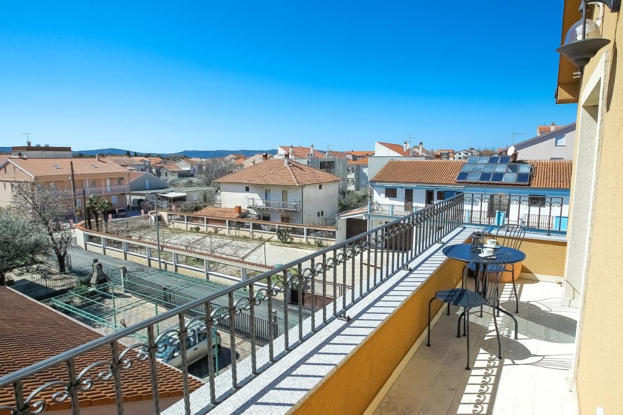 Rougemarin Apartments ビオグラード・ナ・モル エクステリア 写真