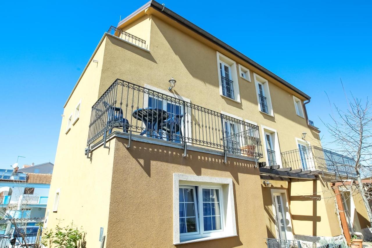 Rougemarin Apartments ビオグラード・ナ・モル エクステリア 写真