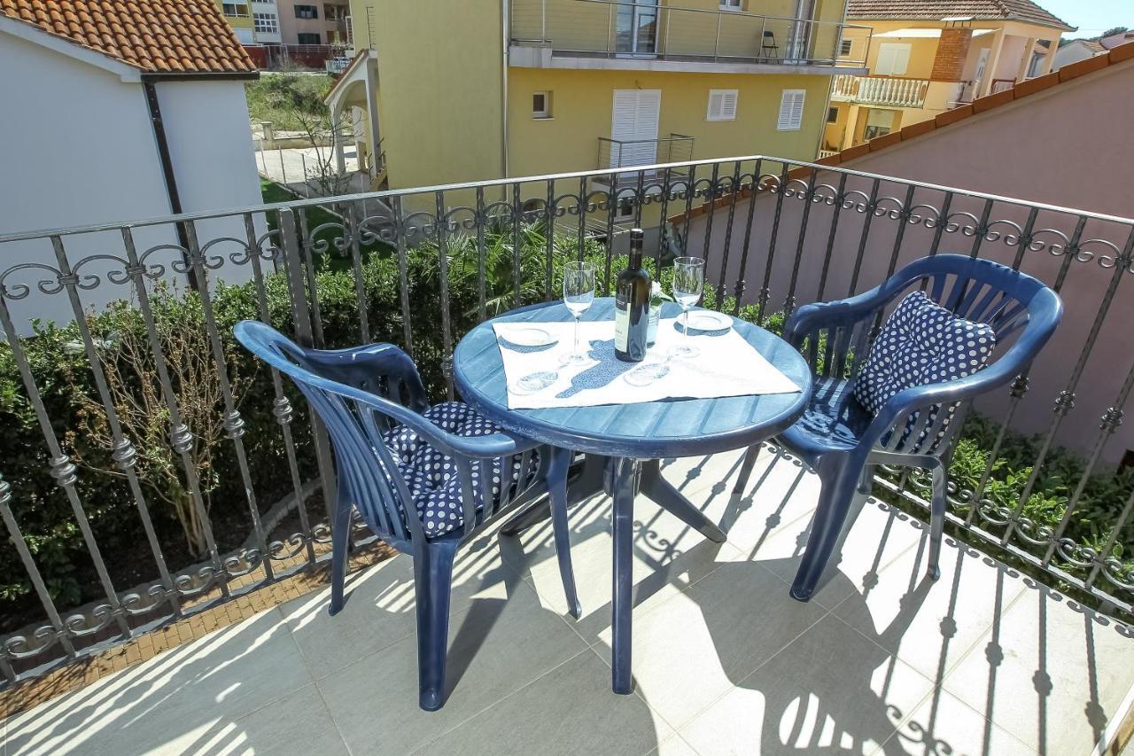 Rougemarin Apartments ビオグラード・ナ・モル エクステリア 写真